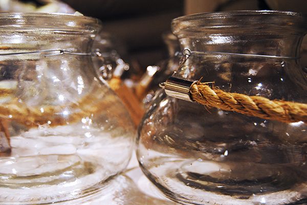 Tarros de cristal para decorar patios