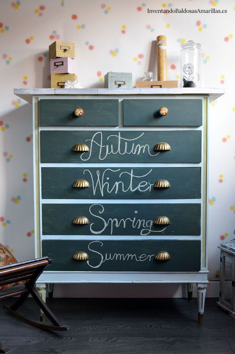 mueble-decorado-con-pintura-de-pizarra-verde