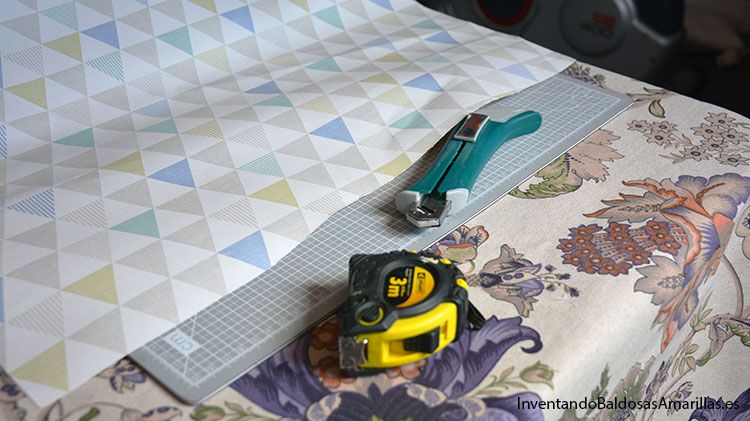 cortar-papel-pintado