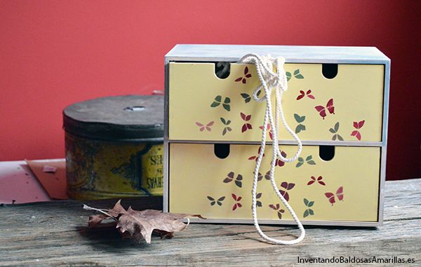 Minicajonera decorada con plantilla Minicajonera decorada con plantilla