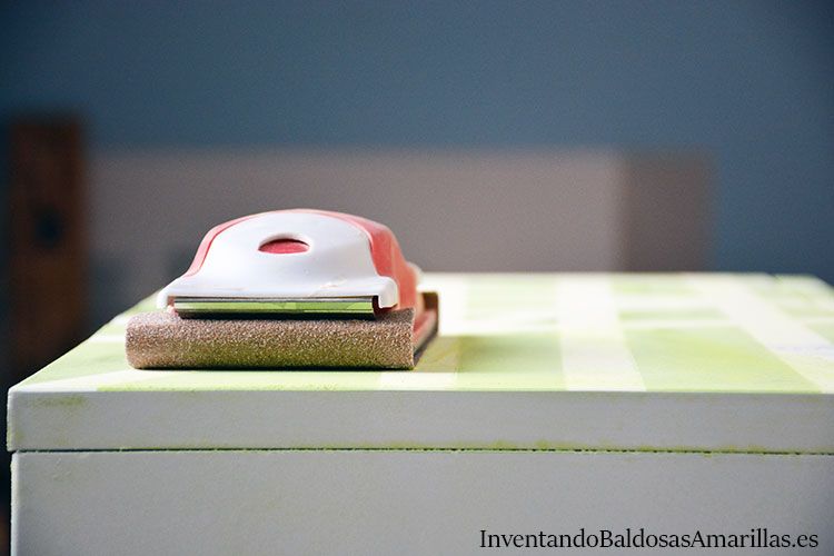 pintar-muebles-de-baño-de-melamina-2