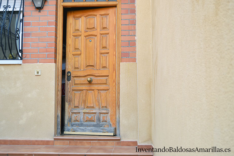 ▷ ¿Cómo proteger y tratar una puerta de madera de exterior?