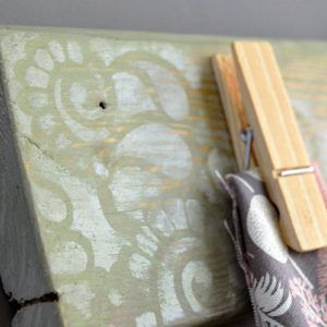 TALLER GRABADO Efectos desgastados en la madera